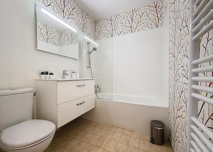 Apartment Avec Jardin Prive - Proche Centre & Restaurants